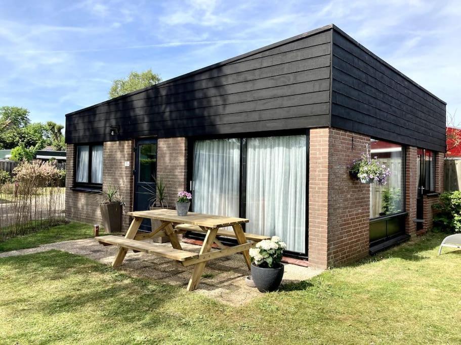 Holiday Home Beachy Days Near Ocean & Lake Noordwijkerhout Eksteriør billede